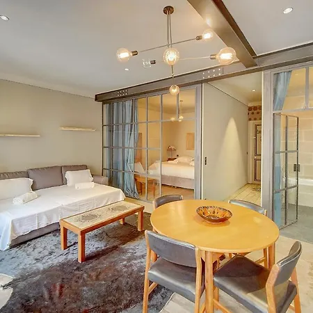 Apartment Mmogroom - Industrial Style - Spacious - Ac - Wifi- Center *